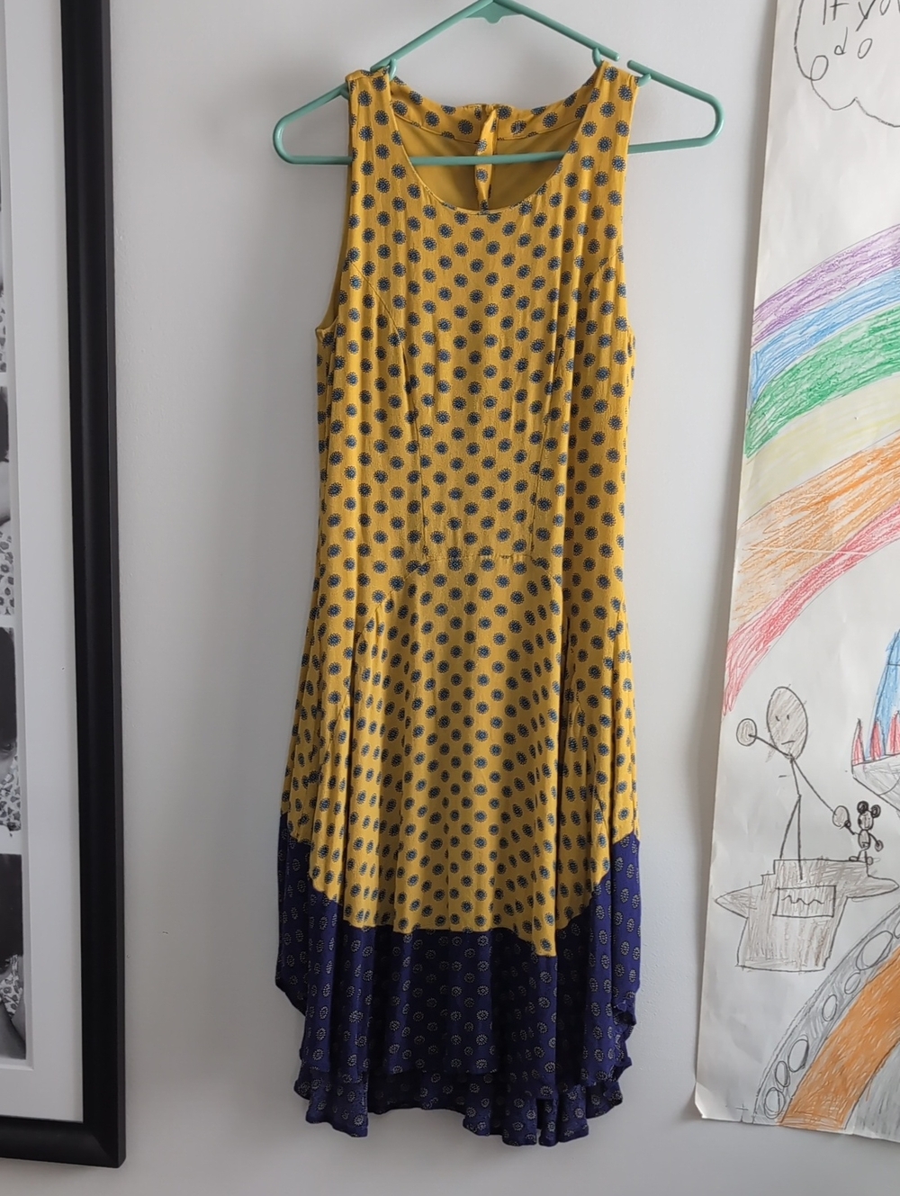 EUC H&M Handkerchief Style Sleeveless Dress - Small